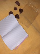 Zápisníky - NOVÉ (více foto uvnitř) - 2