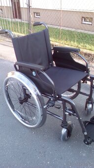 INVALIDNÍ VOZÍKY- 46, 48 a 50cm ODLEHČENÉ-ZASÍLÁM PO ČR - 2