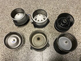 Motorek větráku Nissan - 2