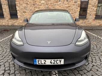 Pronájem Tesla 3 Long Range – BOLT PREMIUM / LIFTAGO PREMIUM - 2