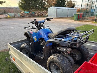 Dětská motorová ctyrkolka - 2