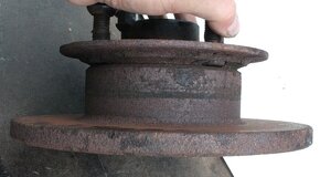 Brzdový kotouč s nábojem Š1203 - 2