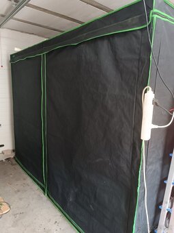 pěstební stan Darkbox - 2