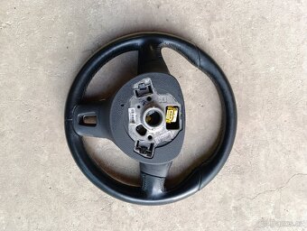 Multifunkční volant Volkswagen - 2