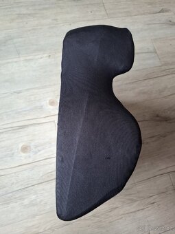 Dětský podsedák 22-36kg - 2