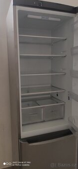 Lednice s mrazákem Indesit - 2
