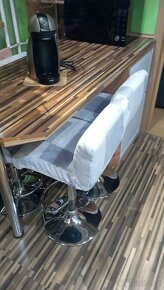 Stůl kuchyňský, s nerez nohou a úložným prostorem - 2