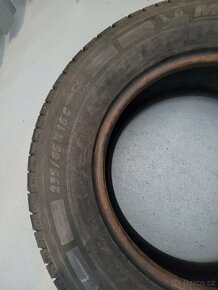pneu 235/65R16C MICHELIN - 2
