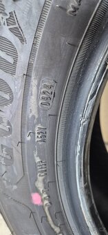 215/60 r17C - 2