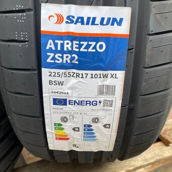 Uplně nové letní pneu 225/55 R17 101V XL Sailun - 2
