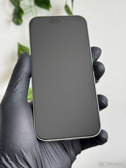 iPhone 15 Pro 128GB eSIM bílý titan - 2