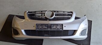 Přední nárazník Mercedes Benz V - 2