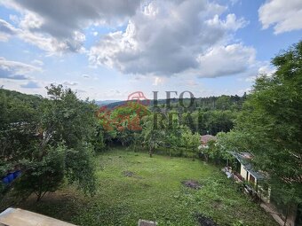 Prodej chaty 90 m², Praha – vlastní pozemek 647 m², klid a z - 2