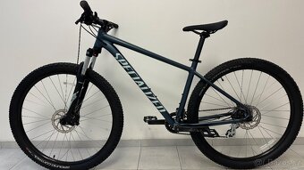 Specialized Rockhopper 29", 2022, pro jedzce od 170 cm. - 2