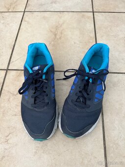 Nike 37,5 stélka 23,5 cm - 2