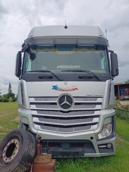 mercedes benz actros - 2