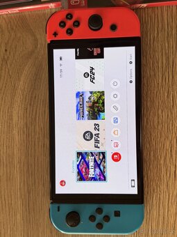 Nintendo Switch OLED + 7 her – TOP STAV, jako nový - 2