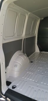 Volkswagen Transporter T5 - 2