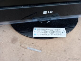 TV LG 82cm - 2