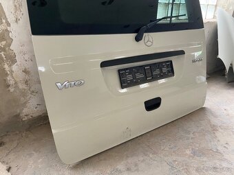MERCEDES -BENZ / VIANO / VITO - 2