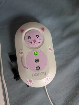 2x monitor dechu Nanny - 2
