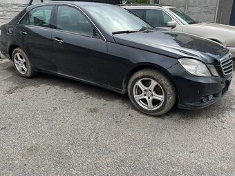 Mercedes Benz E -class W212 - 2