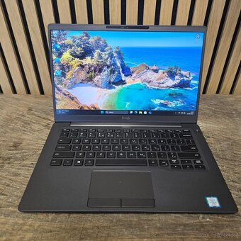 2002) Dell Latitude 7400 - i5-8365U / 16GB RAM / 256GB SSD/1 - 2