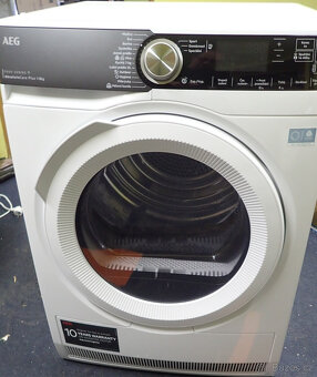 Sušička prádla AEG 9000 AbsolutCare Plus TR958M6CC - 2