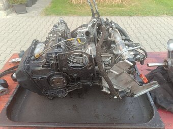 DÍLY NA LIGIER - MOTOR + ROZVODOVÁ SADA - 2