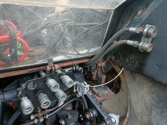 Kompletni třisekcni rozvaděč - 6 hadic ZETOR - 2