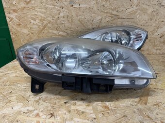 PŘEDNÍ SVĚTLA FIAT LINEA  51826739 / 51826738 - 2