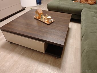 Prodám konferenční stolek - 2