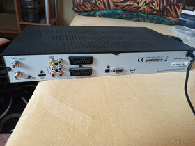 Satelitní přímač Topfield TF 7700 HSCI - 2