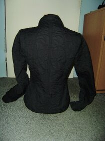 Prošívaná bunda Reserved vel. 36 / S - 2