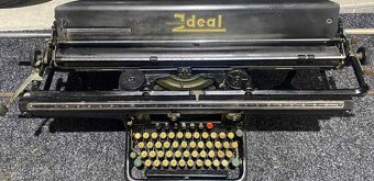 Psací stroj NAUMANN IDEAL - 2