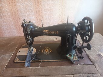 Šicí stroj Minerva - 2