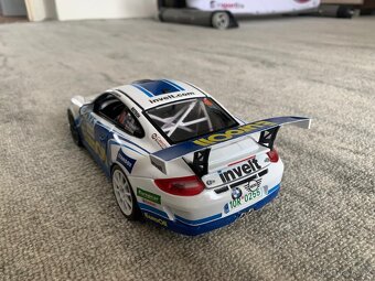 1:18 Porsche rally - 2