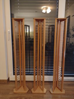 Stojan na CD - 2