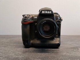 Prodám Nikon D3 s objektivem - 2