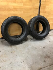 Zimní pneu 235/65 r16c - 2
