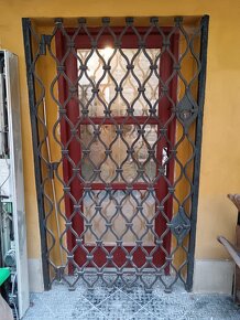 Kované mříže do oken a dveří - 2