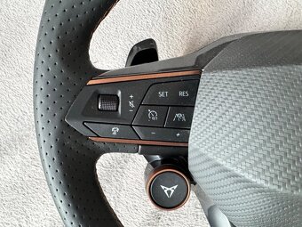Volant Cupra - 2