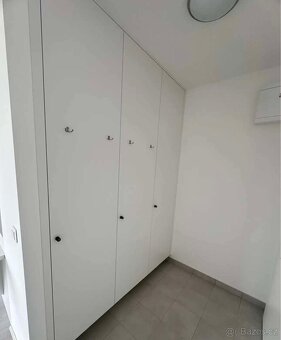 Pronájem moderního bytu 2+kk ve městě Slaný u Prahy - 2