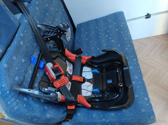 Autosedačka 0-18kg s upevněním na pásy - 2