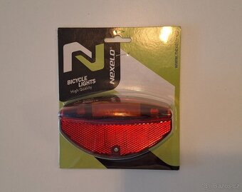 Světlo Nexelo zadní bateriové na nosič kola 3 LED - 2