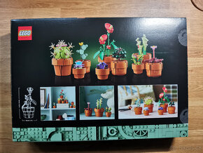 A56 LEGO Icons 10329 Miniaturní rostliny - 2