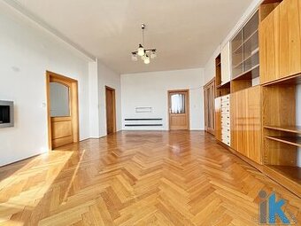Prodej "Ředitelského bytu" v centru města - 2