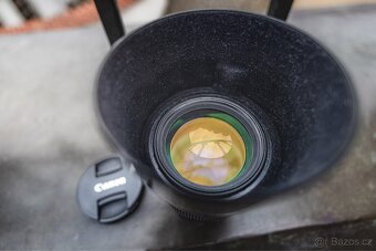 Canon EF85mm F1.8 - 2