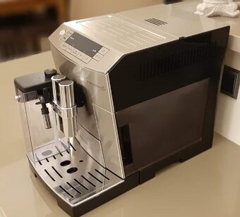 Kávovar Delonghi ECAM 26.455 Primadonna S - 2