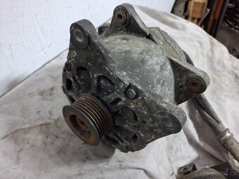 Kompresor klimatizace VW 5n0820803 - 2